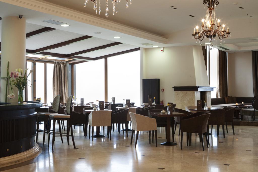 Hotel Veltsi Флорина Екстер'єр фото