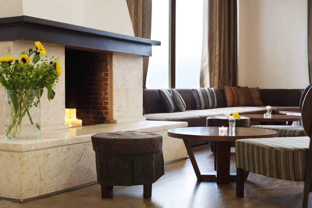 Hotel Veltsi Флорина Екстер'єр фото